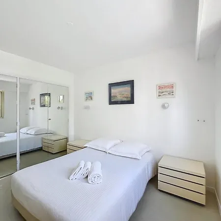 2 Bedroom With Parking 3 Mins From La Croisette
